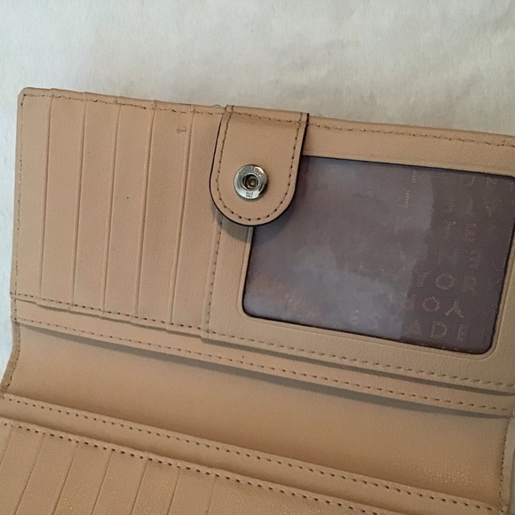 Kate Spade Grove Street Dune Stripe Staci Slim Bifold Wallet - Picture 5 of 10